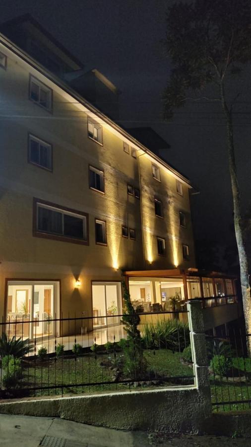 Golden Hills Hotel 3*