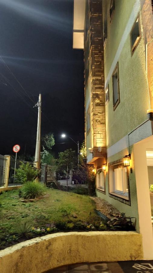 Hotel Golden Hills