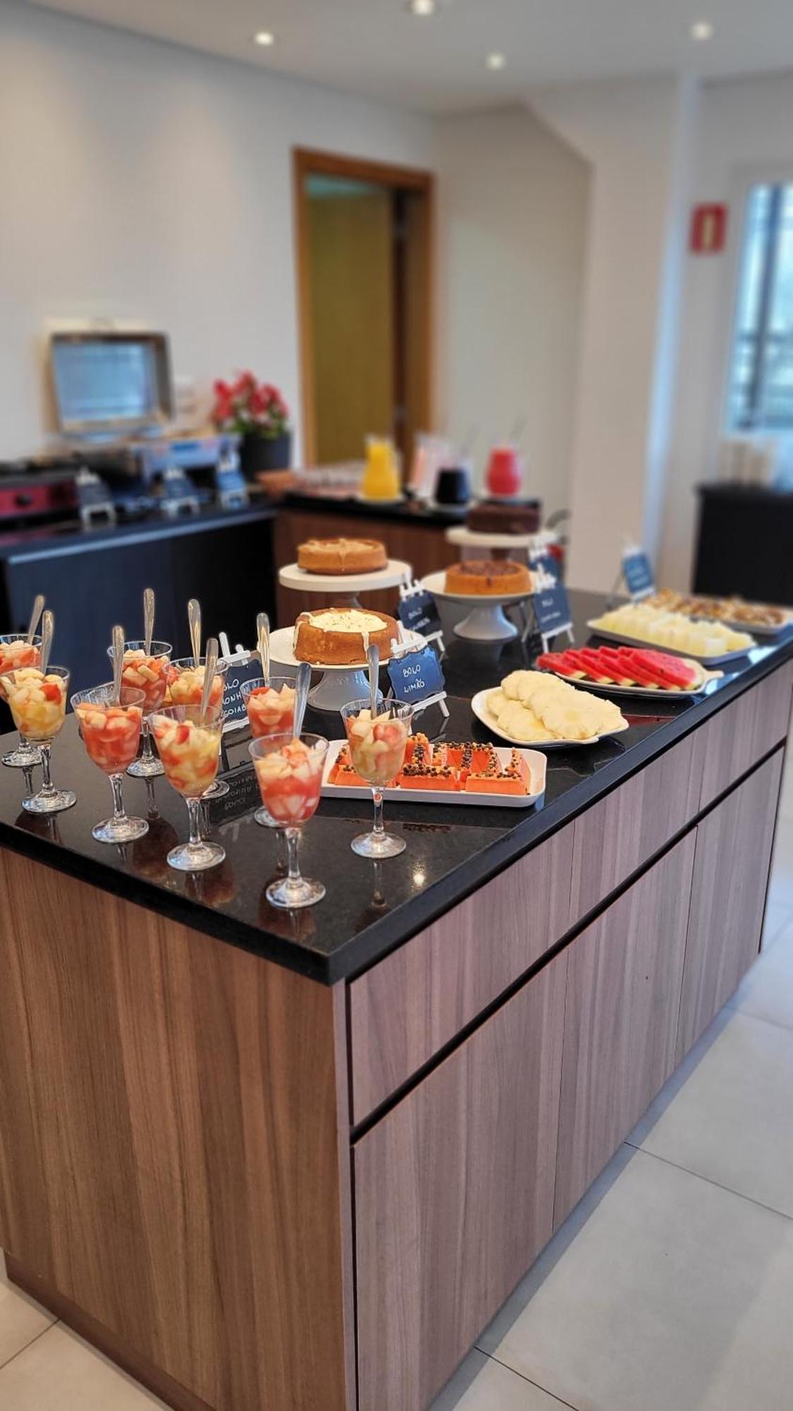 Golden Hills Hotel 3*