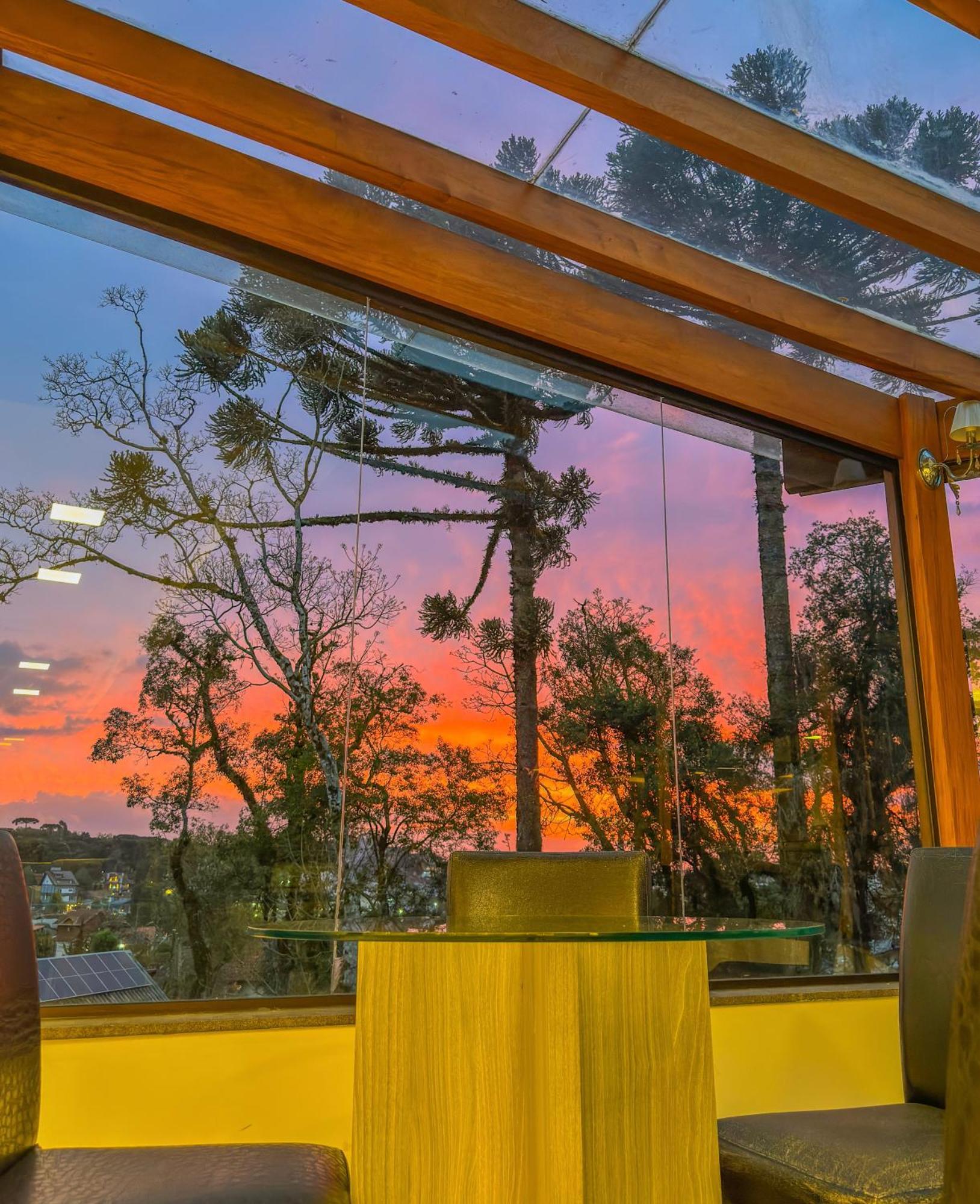 Golden Hills Hotel 3*