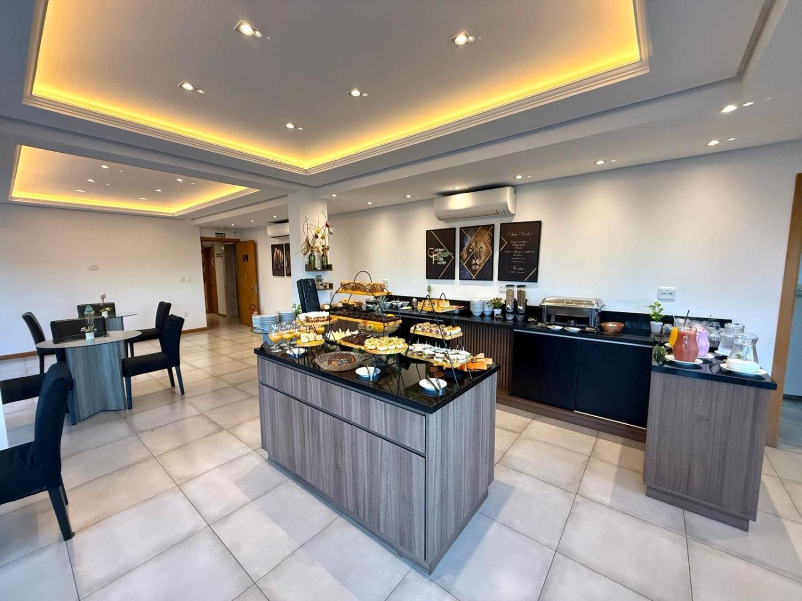Golden Hills Hotel Canela
